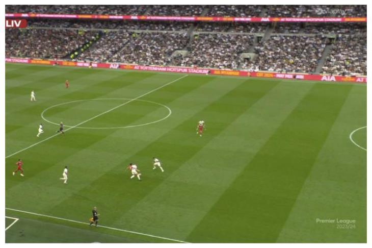 لقطة هدف لويس دياز الملغي